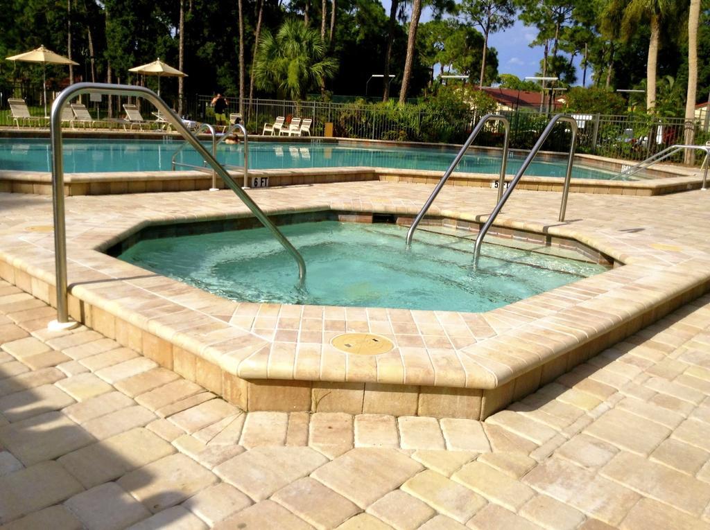 Lux Villas On Beautiful Palmer Ranch Vamo Exterior foto